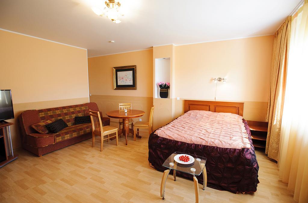 Fortuna Apartments Пярну Екстериор снимка
